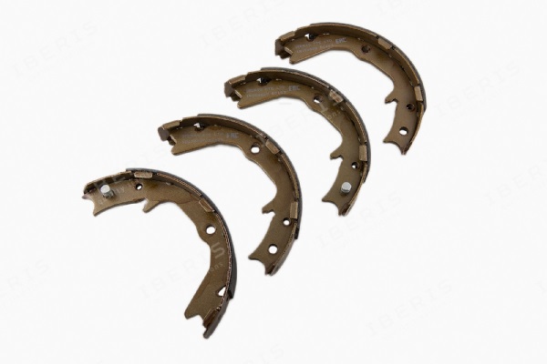 IBERIS - КОЛОДКИ ТОРМОЗНЫЕ БАРАБАННЫЕ К-Т MITSUBISHI LANCER IX (CS_A) OUTLANDER