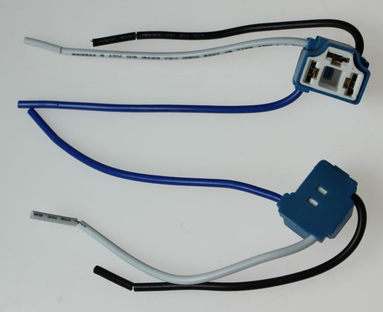 NORD YADA - Колодка к фаре h4