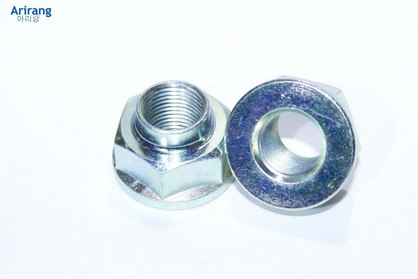ARIRANG - Гайка передней ступицы (M12)