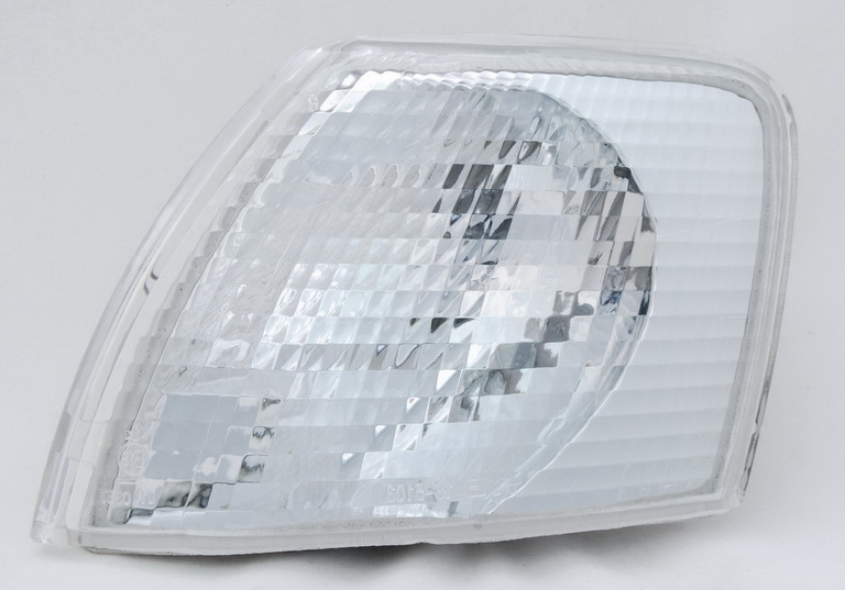 TYC - Указатель поворота левый VOLKSWAGEN PASSAT B5 1997-2000