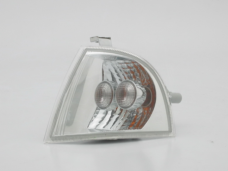 TYC - Указатель поворота правый с патроном SKODA OCTAVIA 2000-2004